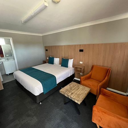 Adrian Motel フォーブス エクステリア 写真