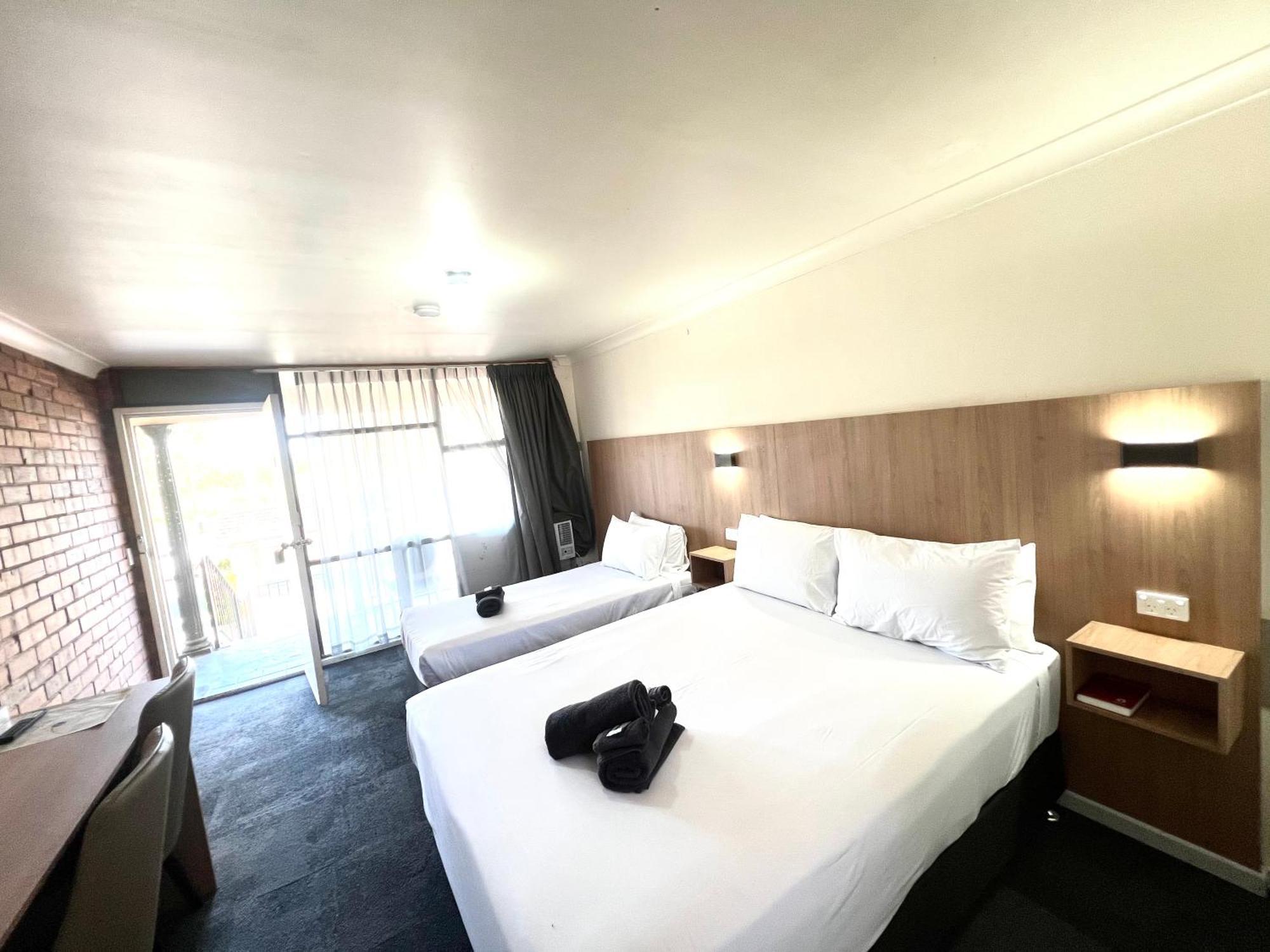 Adrian Motel フォーブス エクステリア 写真